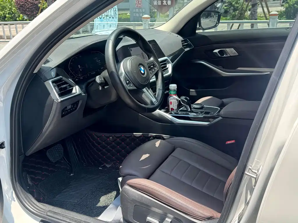 BMW 3 Series 2020