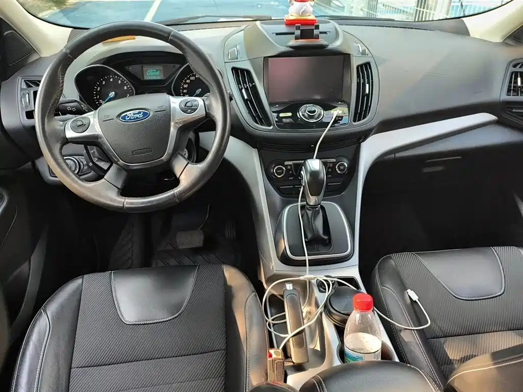 Ford Kuga 2015 — фото 5