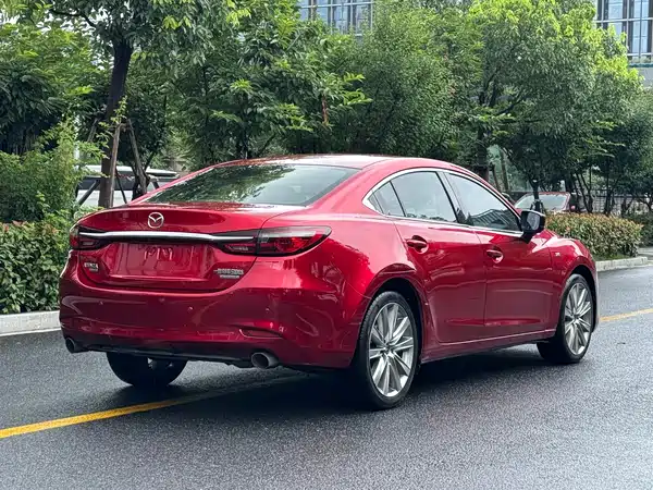 Mazda Atenza 2020