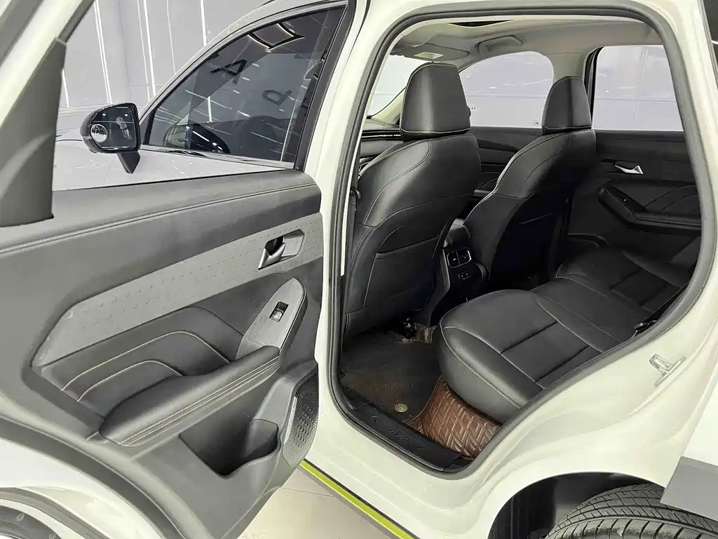 Haval Chitu 2022 — фото 15