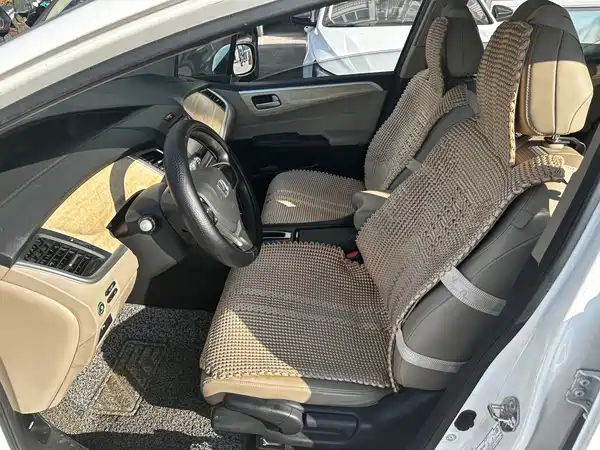 Honda Jade 2014