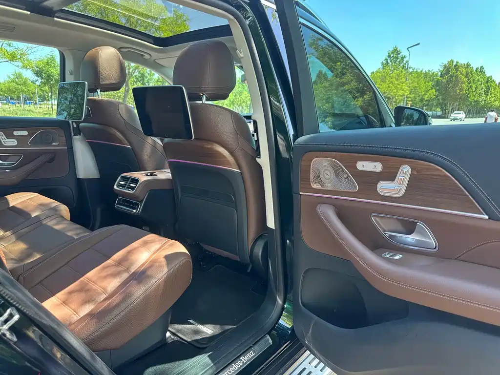 Mercedes-Benz GLS 2024 — фото 14