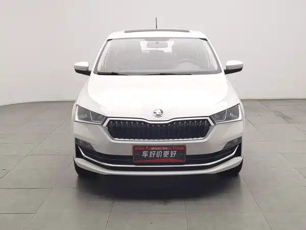 Skoda Rapid Spaceback 2021