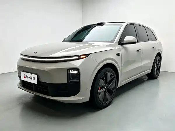 Li Auto L6 2024