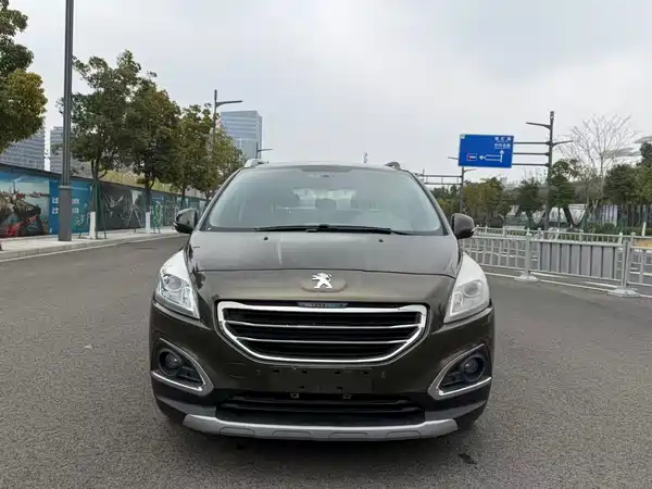 Peugeot 3008 2015