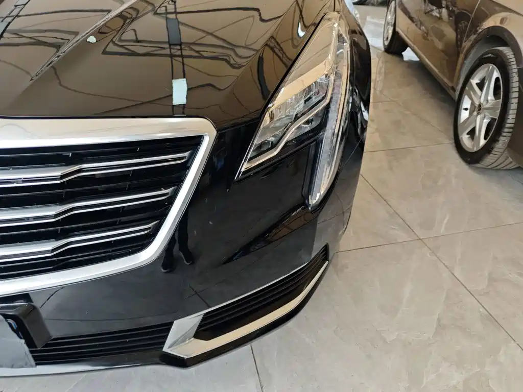 Cadillac XTS 2018 — фото 18