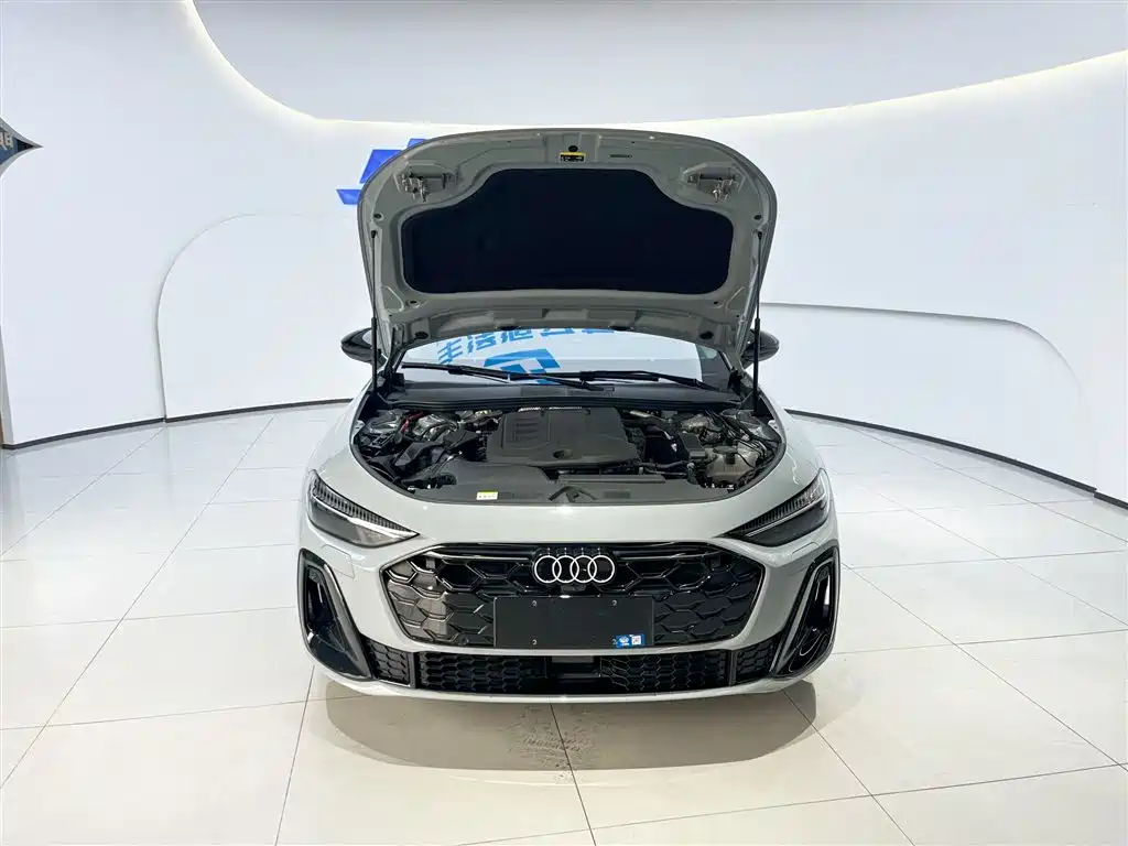 Audi A5L 2025 — фото 9