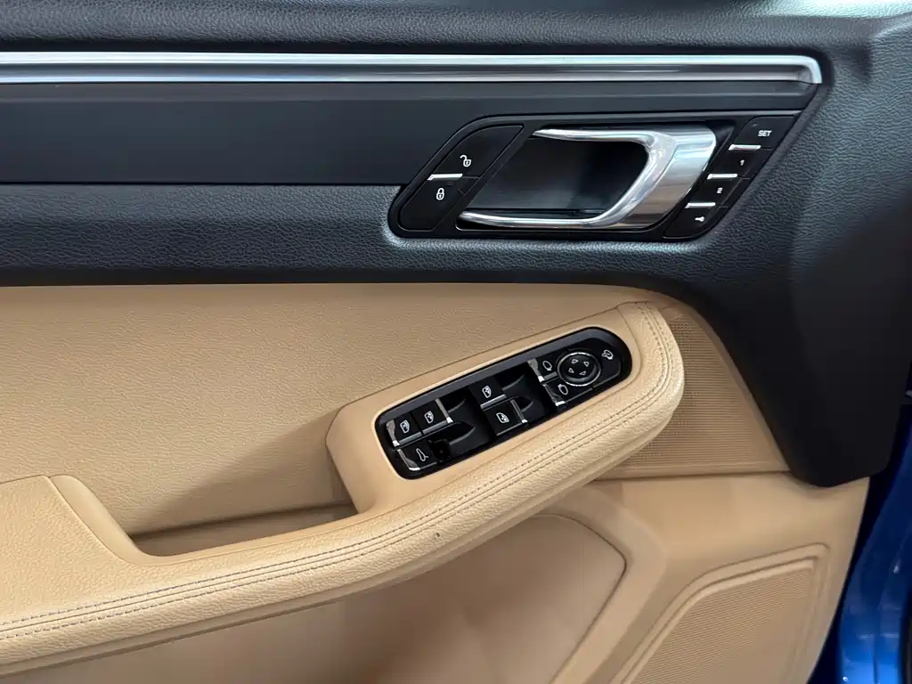 Porsche Macan 2017