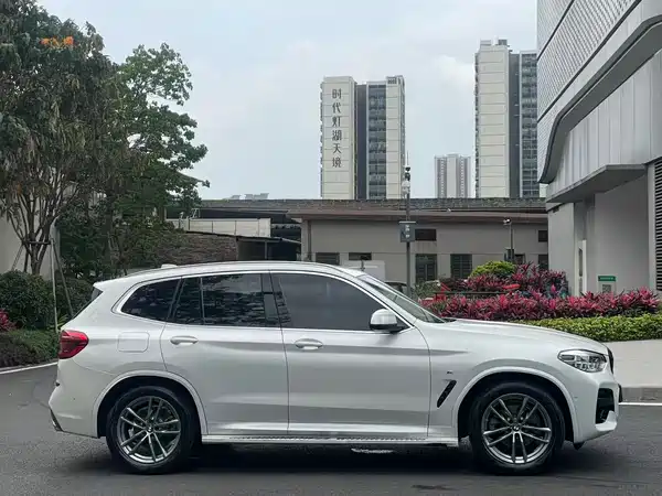 BMW X3 2021