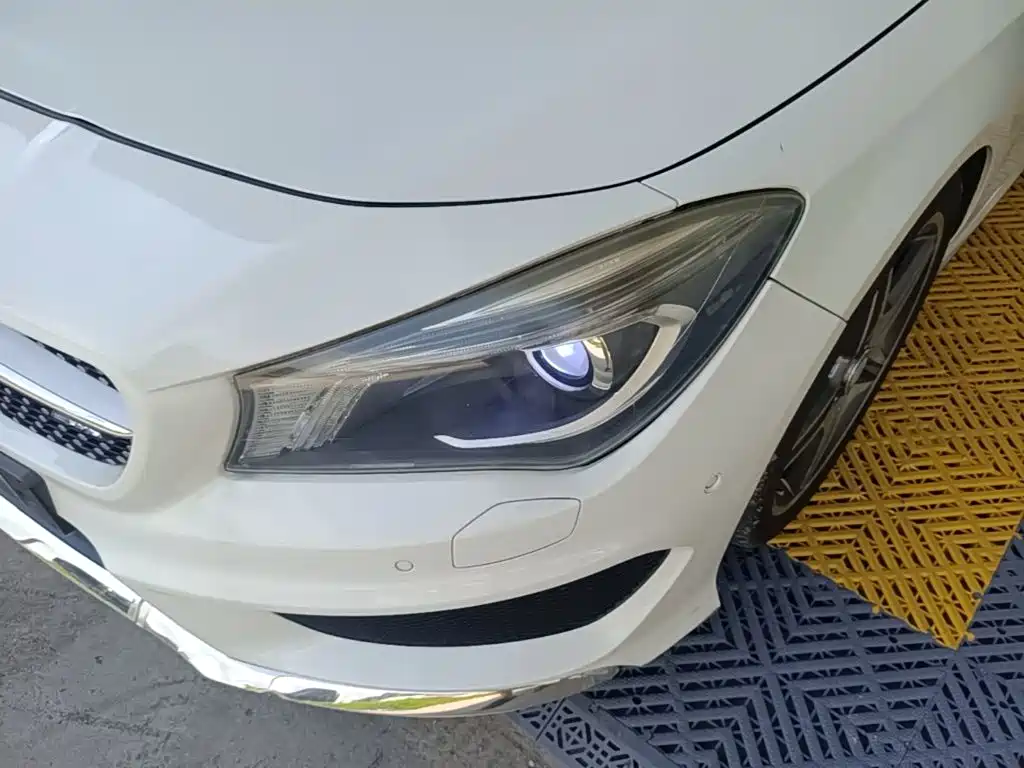 Mercedes-Benz CLA 2015 — фото 24