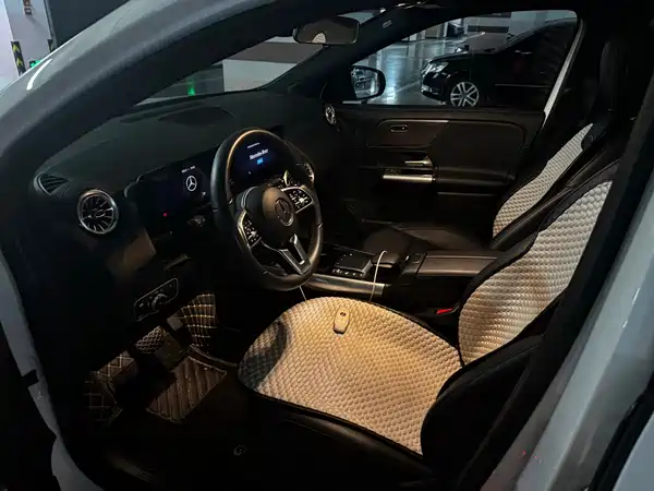 Mercedes-Benz GLA 2022