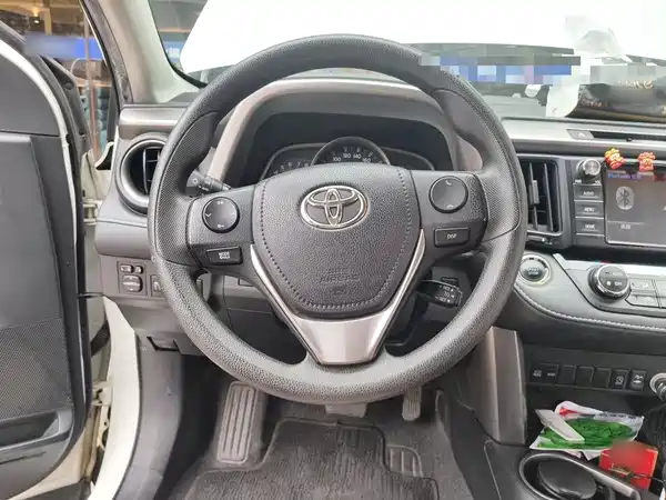 Toyota RAV4 2016