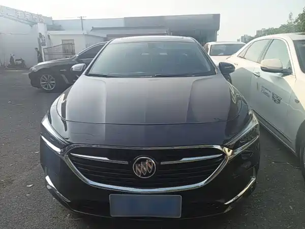 Buick LaCrosse 2022