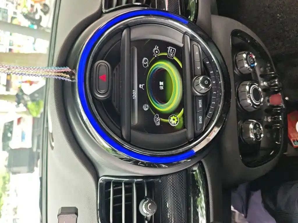 MINI Clubman 2016