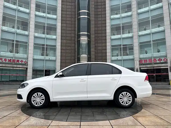 Volkswagen Santana 2016