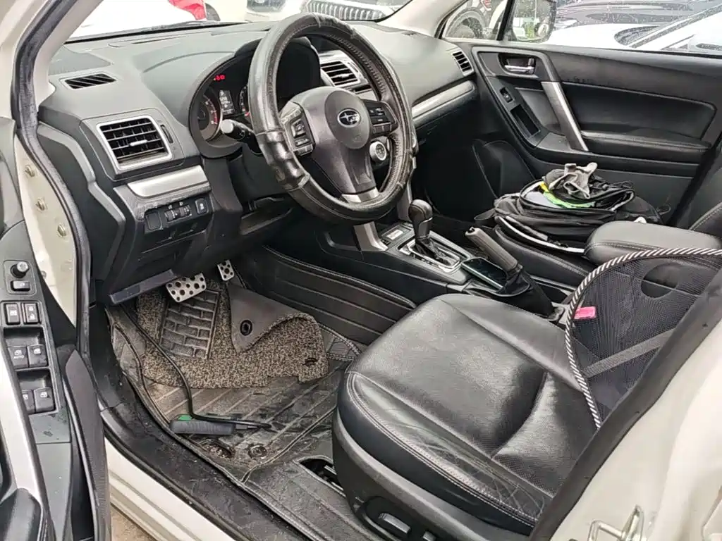 Subaru Forester 2016 — фото 15