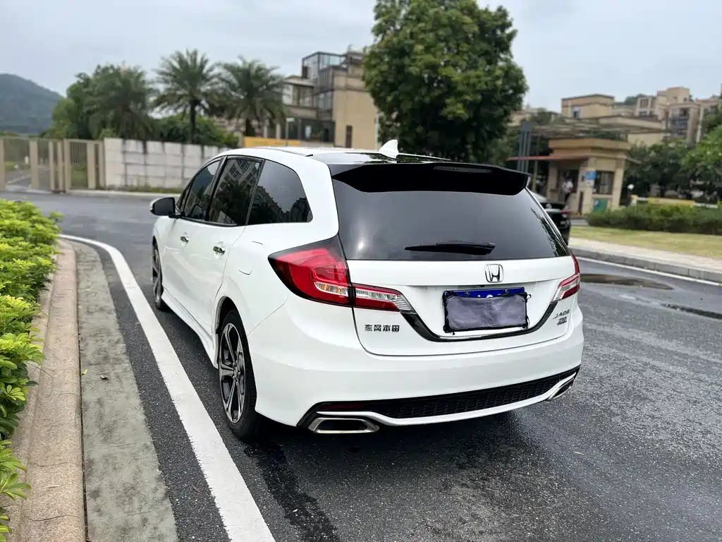 Honda Jade 2019 — фото 9