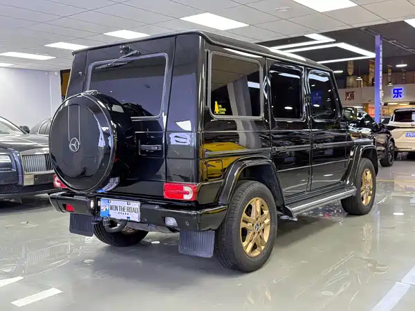 Mercedes-Benz G-Class 2011