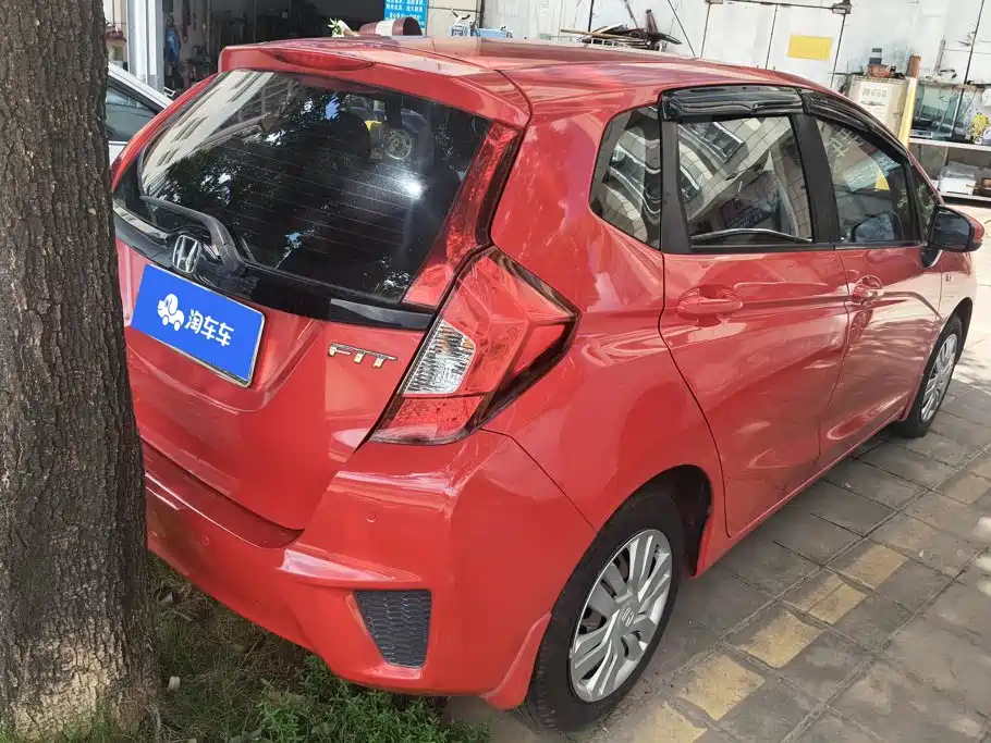 Honda Fit 2015 — фото 3