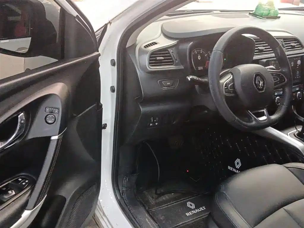 Renault Kadjar 2018 — фото 16