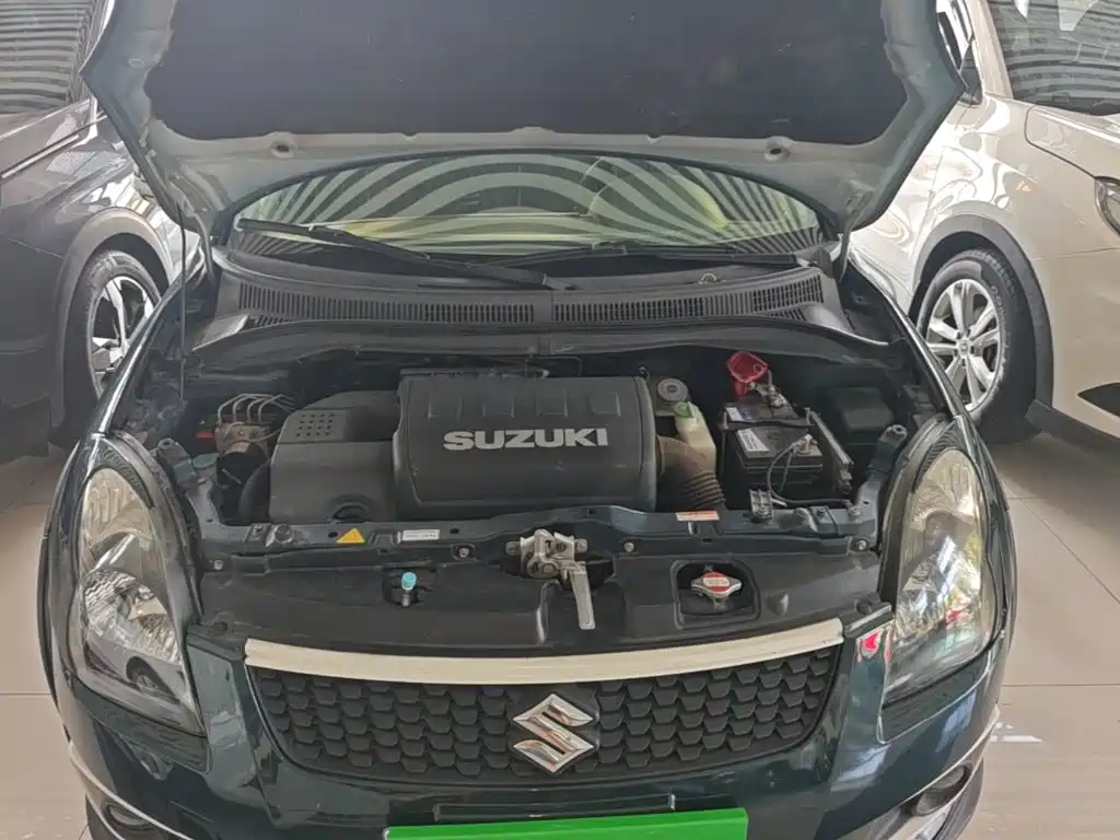 Suzuki Swift 2017 — фото 20
