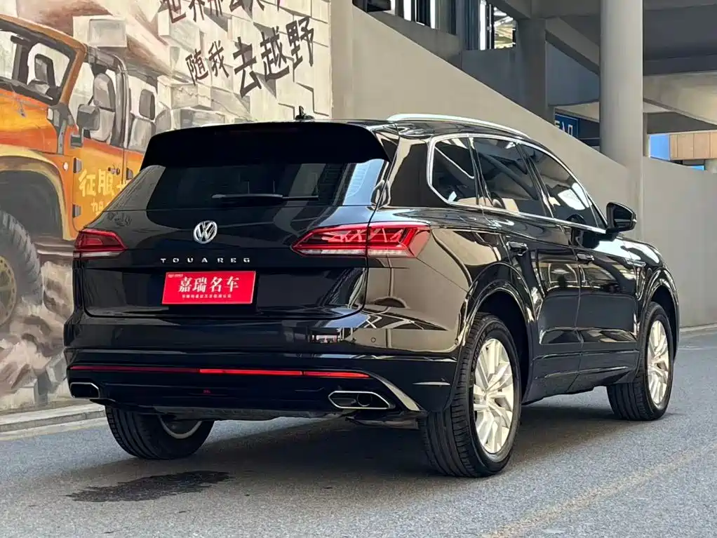 Volkswagen Touareg 2020 — фото 5