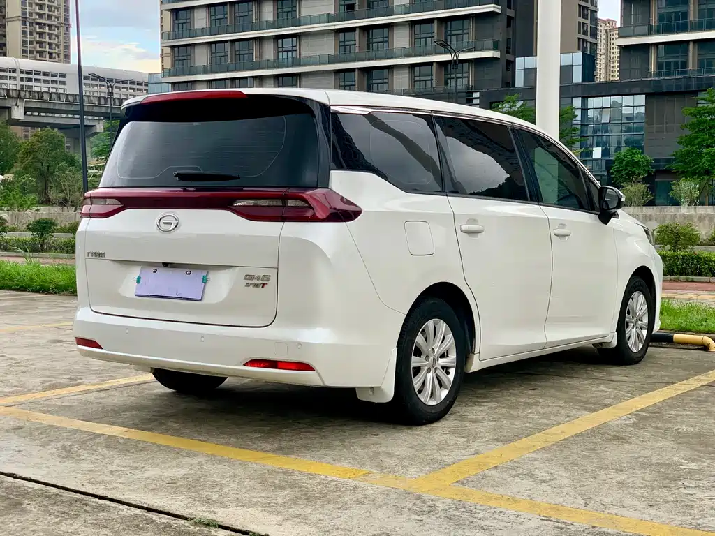 GAC Motor Trumpchi M6 2019 — фото 8