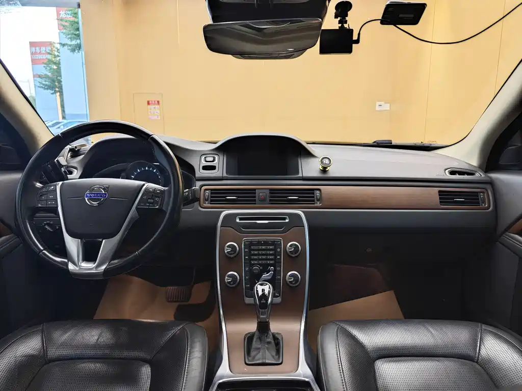 Volvo S80L 2015 — фото 20