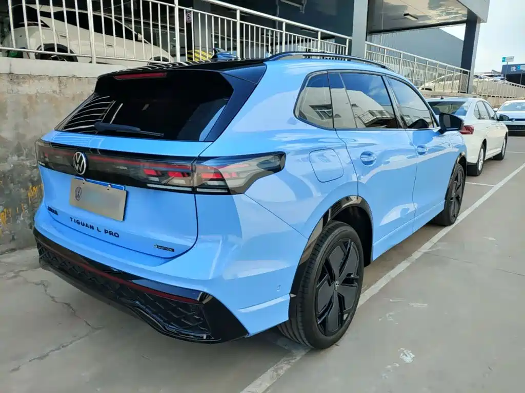 Volkswagen Tiguan L 2024