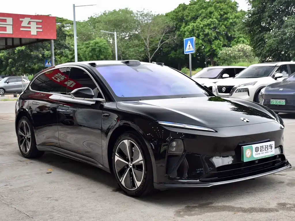 NIO ET5T 2025