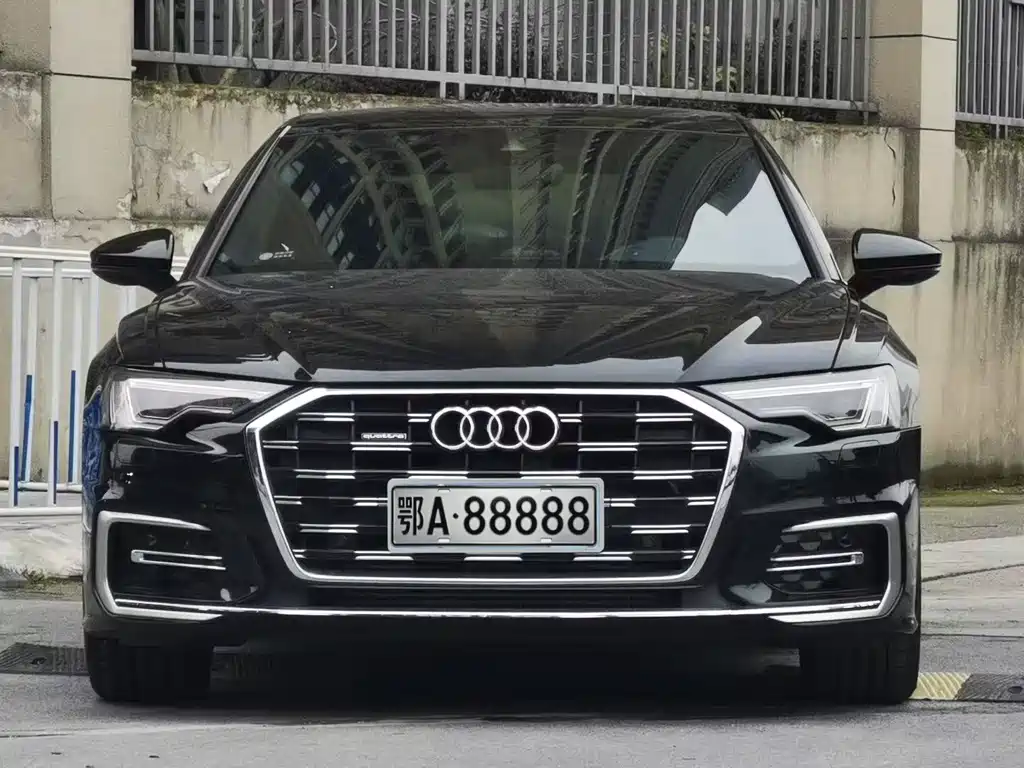 Audi A6L 2022
