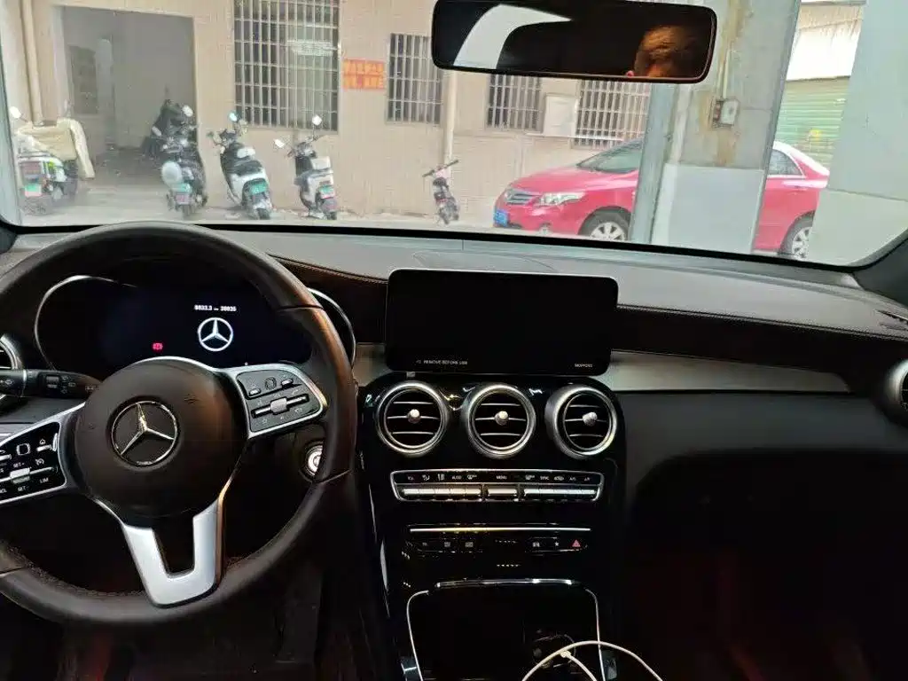 Mercedes-Benz GLC 2022