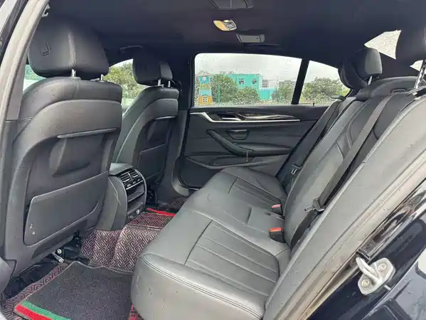 BMW 5 Series 2019