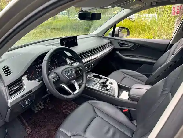 Audi Q7 2016