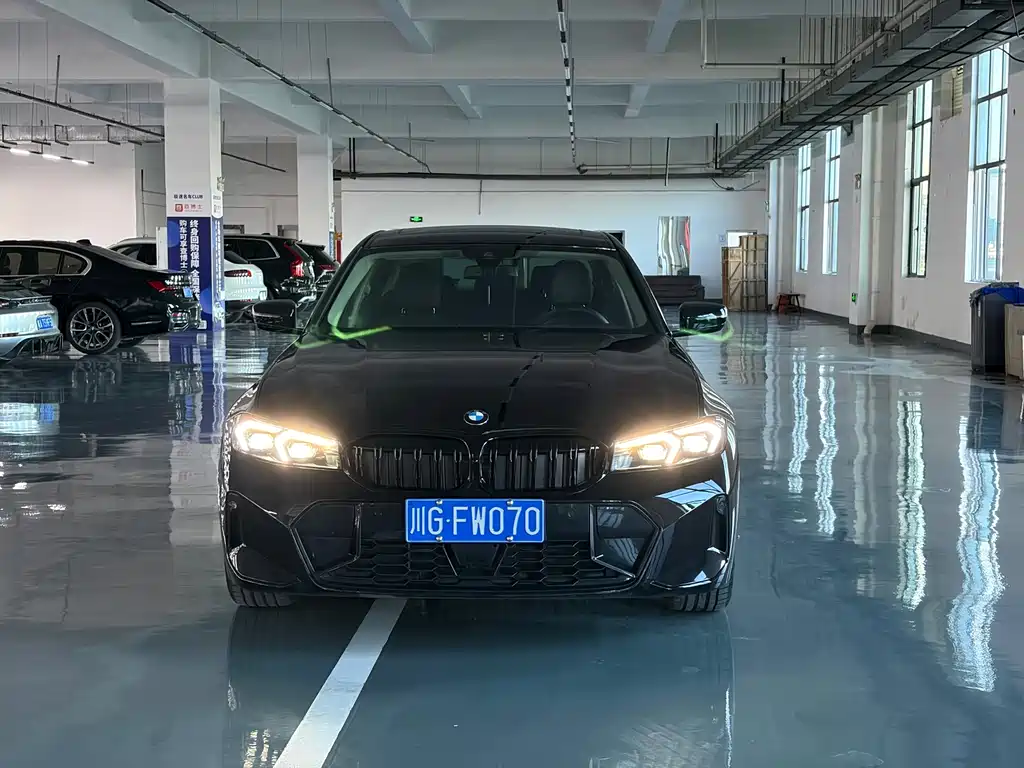 BMW 3 Series 2025