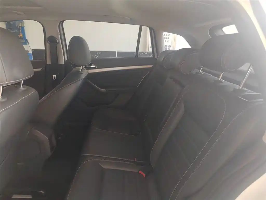 Volkswagen Gran Lavida 2018 — фото 16