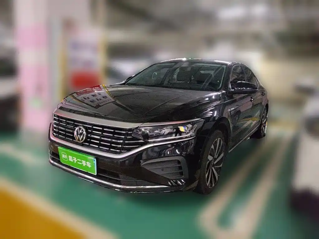 Volkswagen Passat 2024