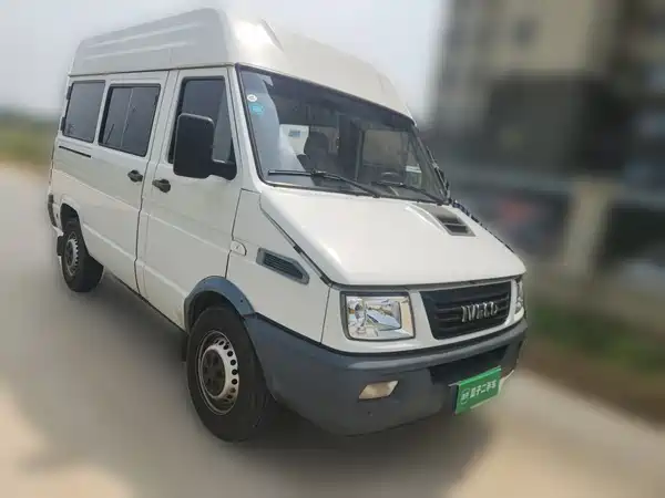 Iveco Proud 2020