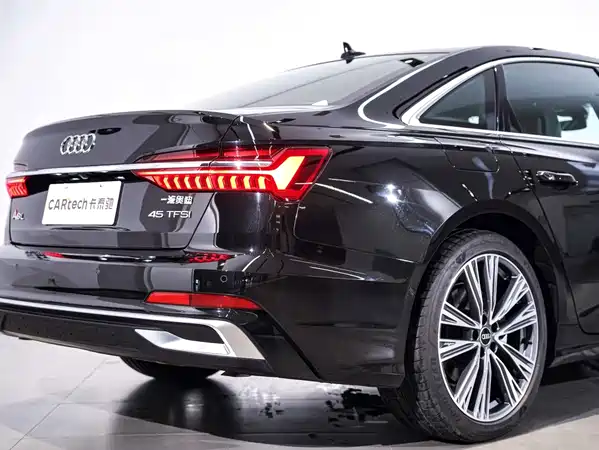 Audi A6L 2025