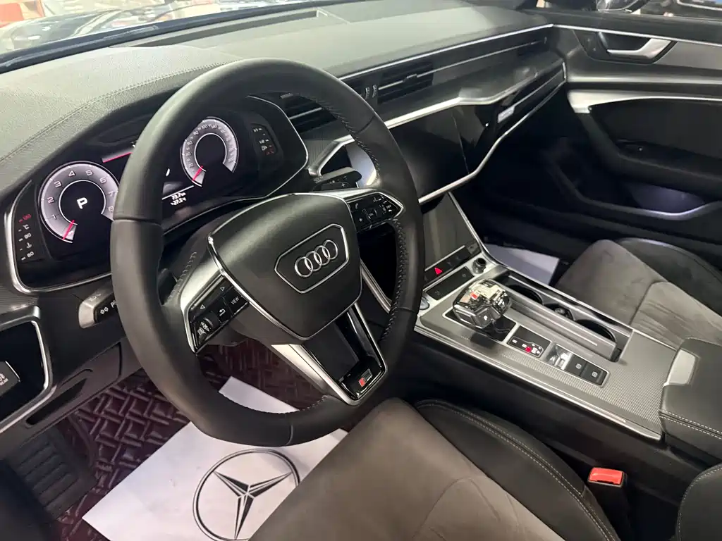 Audi A6L 2019