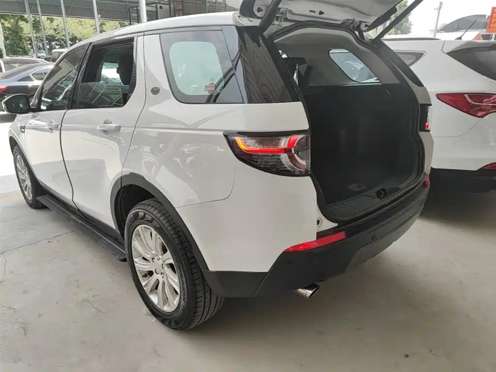 Land Rover Discovery Sport 2016 — фото 5