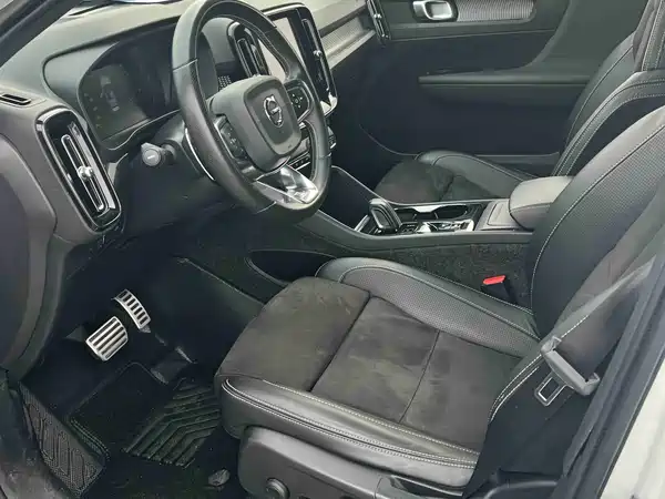 Volvo XC40 2020