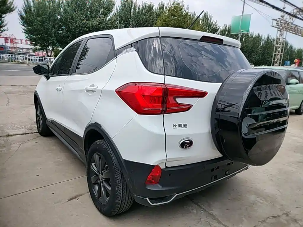 BYD Yuan EV 2020