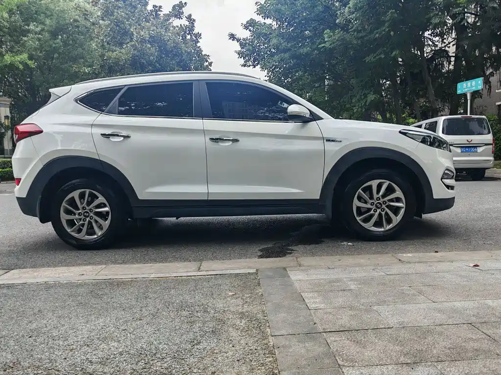 Hyundai Tucson 2017 — фото 7