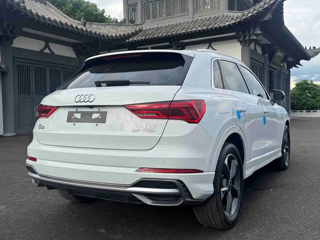 Audi Q3 2022