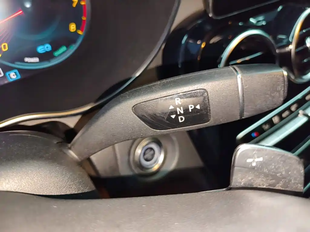 Mercedes-Benz C-Class 2020 — фото 14