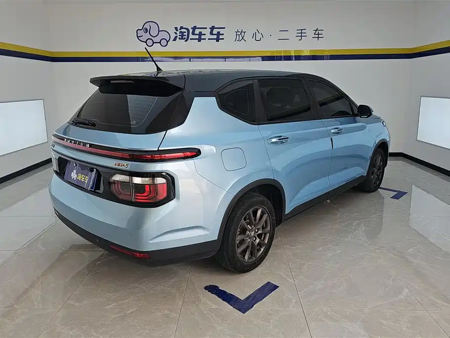 Baojun RM-5 2020 — фото 3
