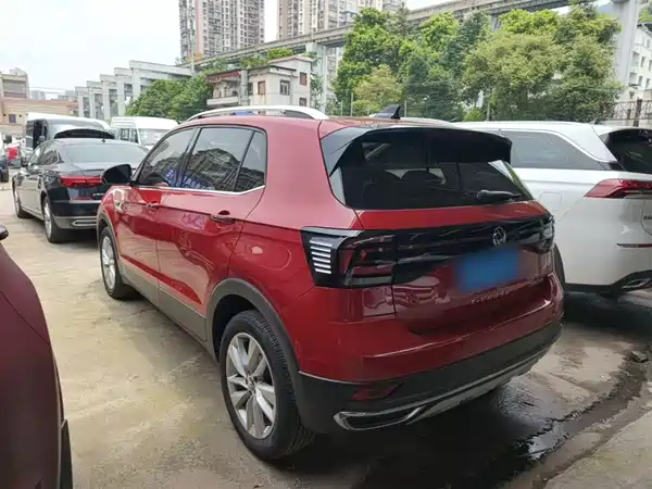 Volkswagen T-Cross 2021