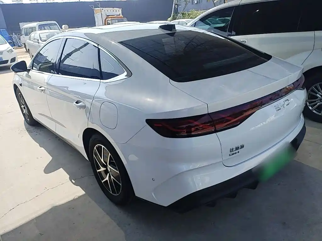 BYD Qin L 2025 — фото 5