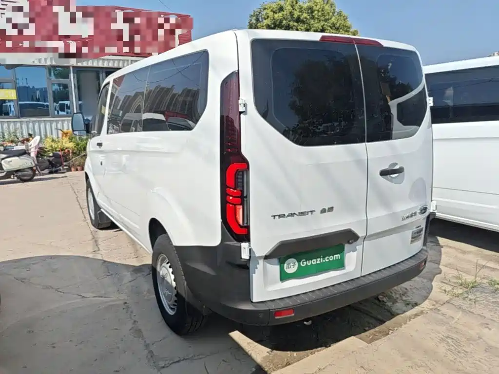 Ford Transit 2023